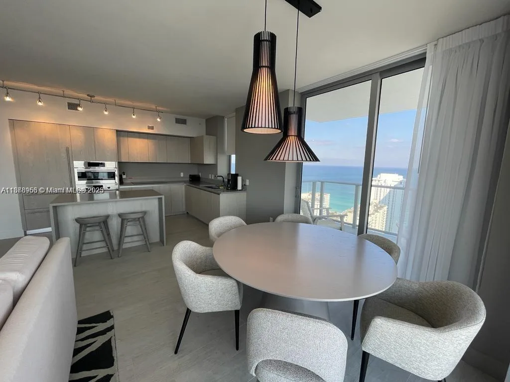 4010 S Ocean Dr # R1409, Hollywood, FL 33019