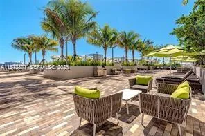 2960 NE 207 # PH16, Aventura, FL 33180 photo 2
