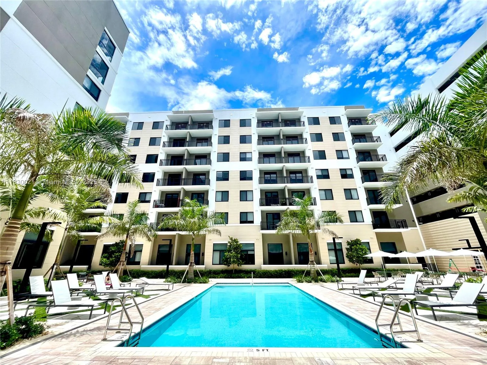 Bay Pointe Apartments – photo 21