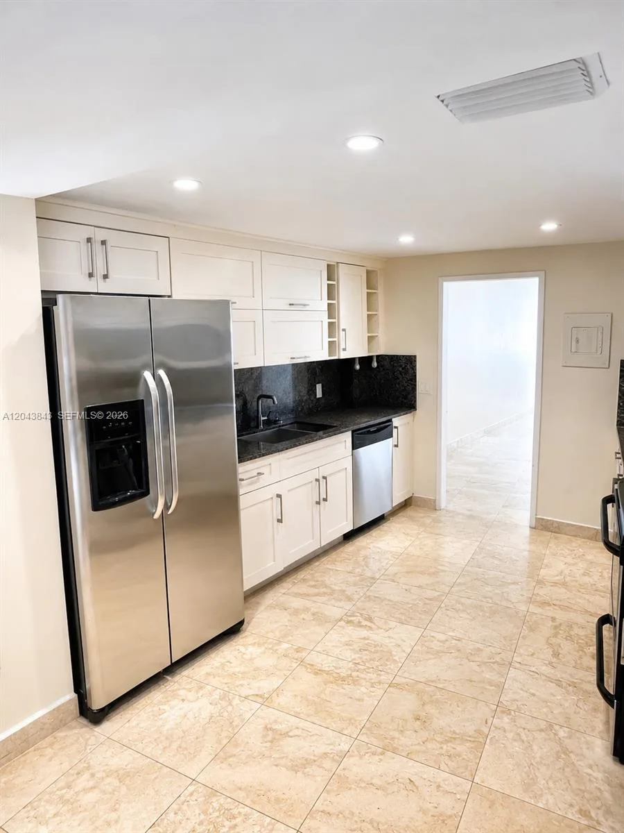 5255 Collins Ave # 7B, Miami Beach, FL 33140 photo 12