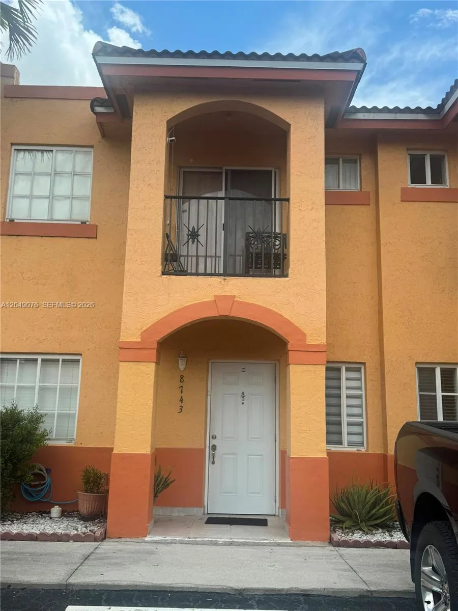 8743 NW 106th Ln # 8743, Hialeah Gardens, FL 33018