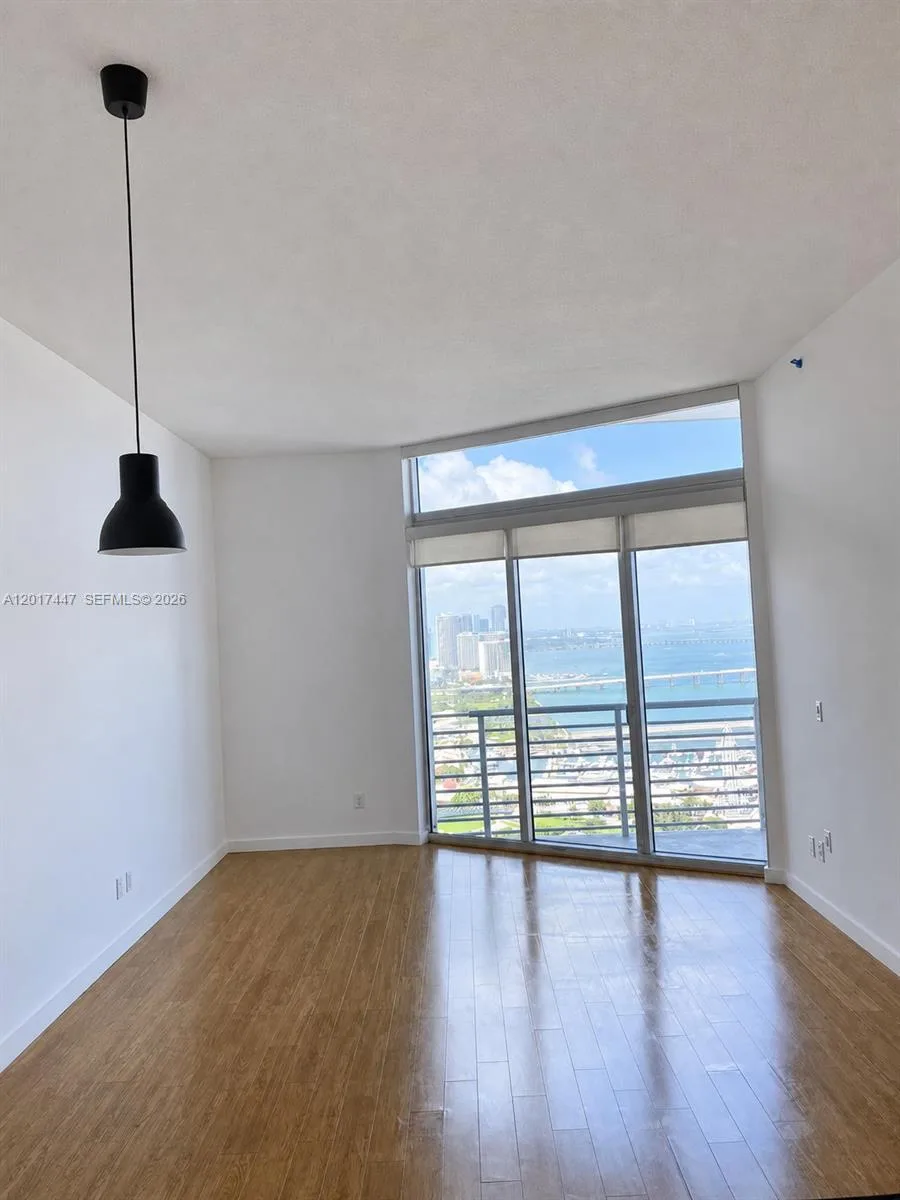 325 S Biscayne Blvd # UPH24, Miami, FL 33131 photo 3