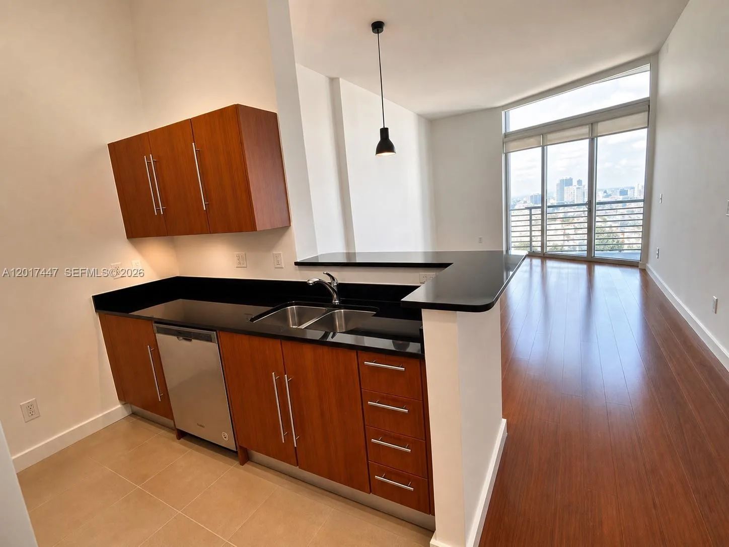 325 S Biscayne Blvd # UPH24, Miami, FL 33131 photo 8