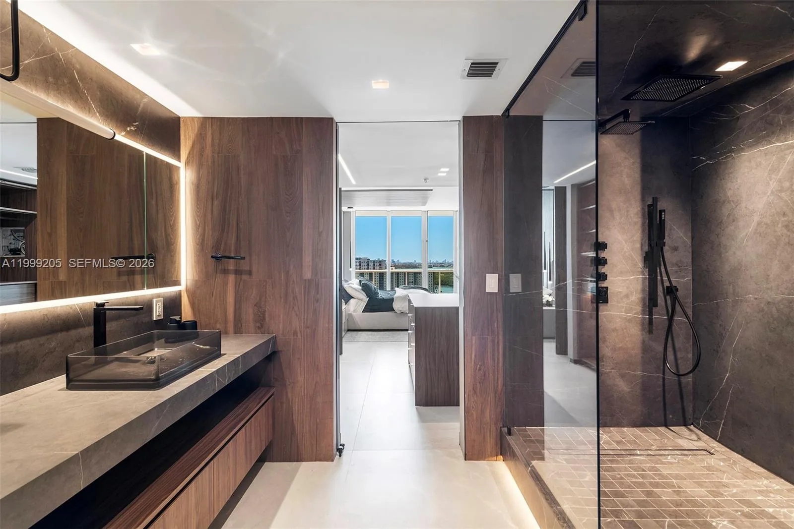 400 Sunny Isles Blvd # PH-03, Sunny Isles Beach, FL 33160 photo 12