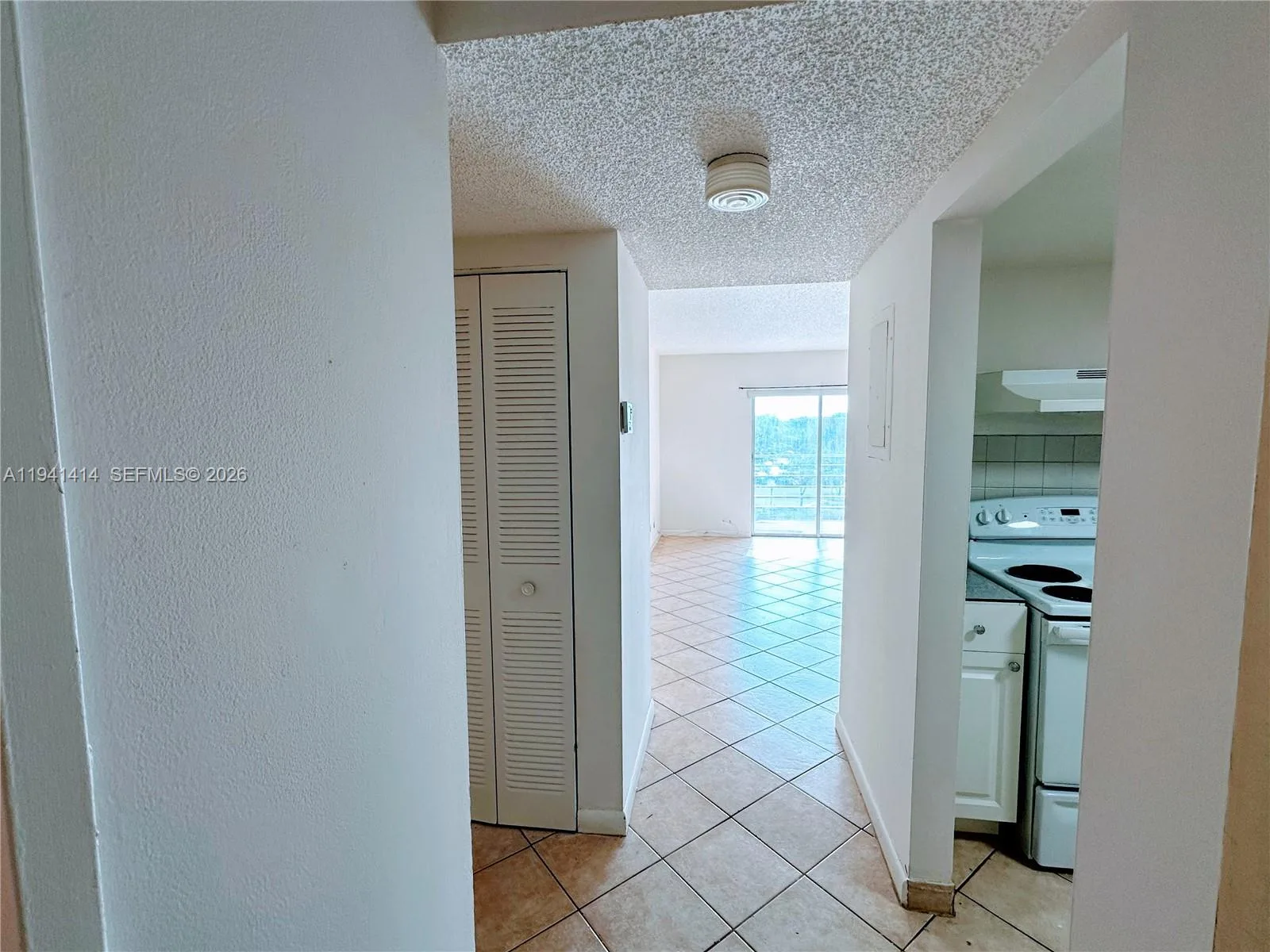 4364 NW 9th Ave # 16-3F, Deerfield Beach, FL 33064 photo 2