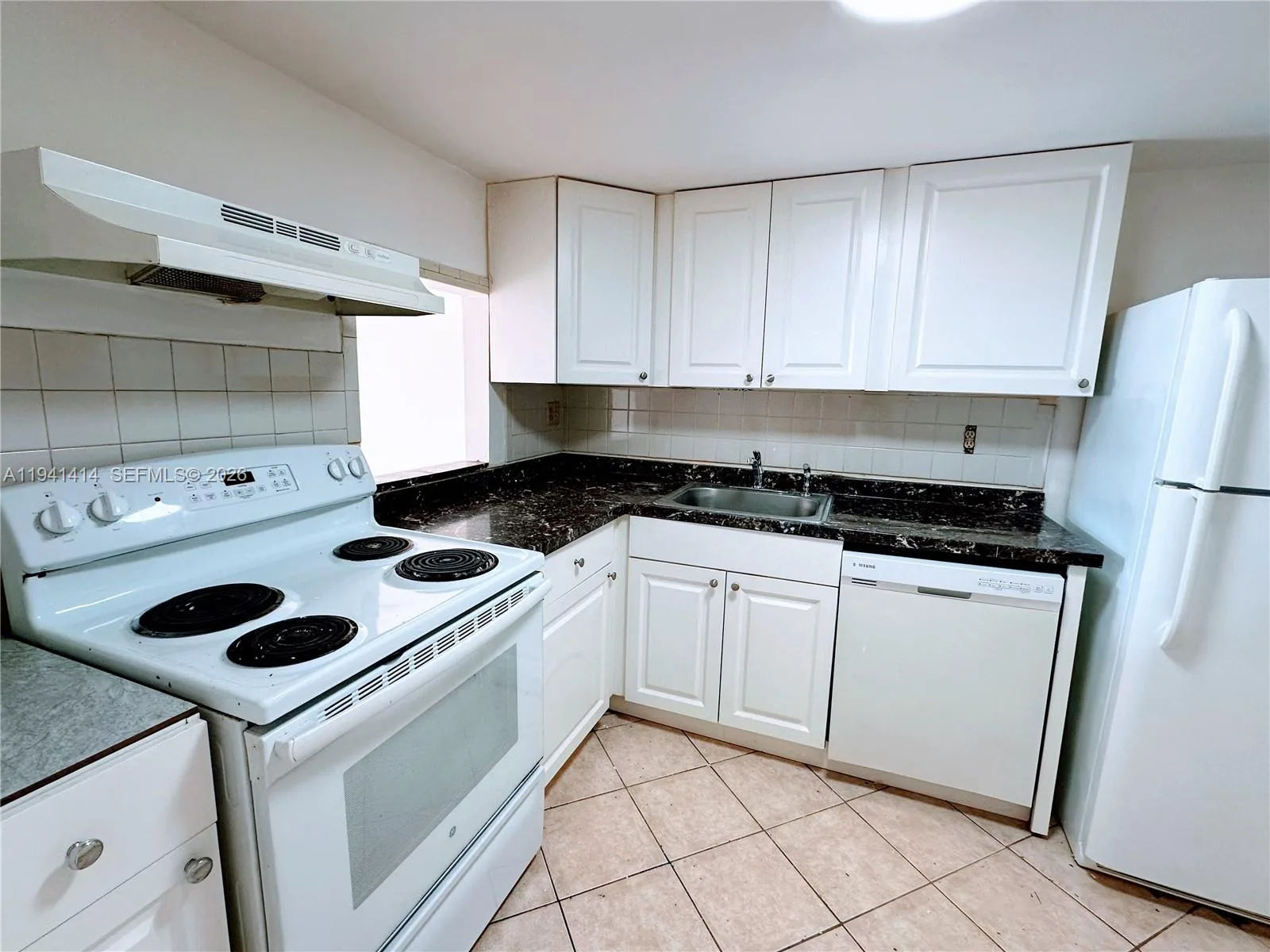 4364 NW 9th Ave # 16-3F, Deerfield Beach, FL 33064 photo 3