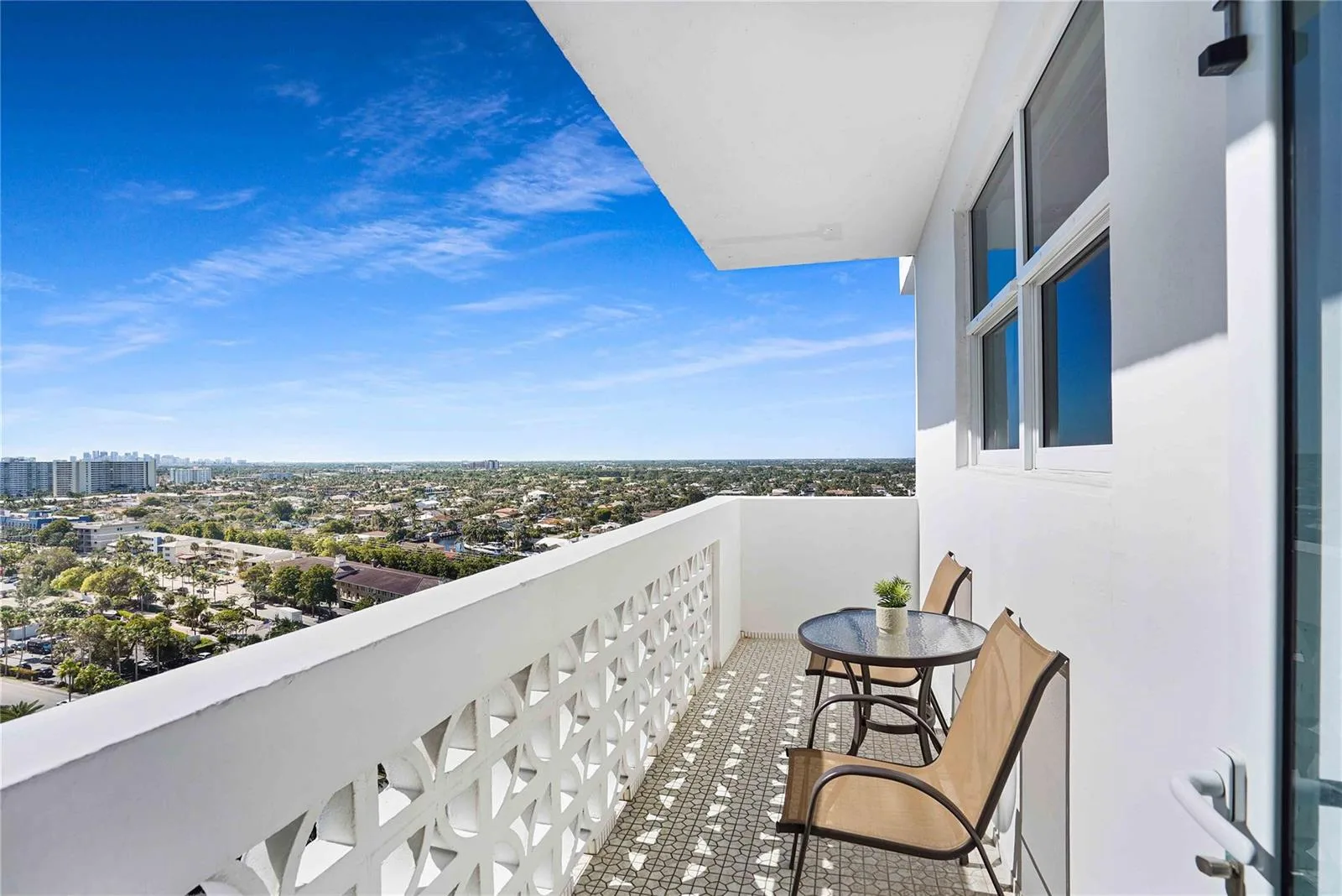 4250 GALT OCEAN Drive # PHB, Fort Lauderdale, FL 33308 photo 2