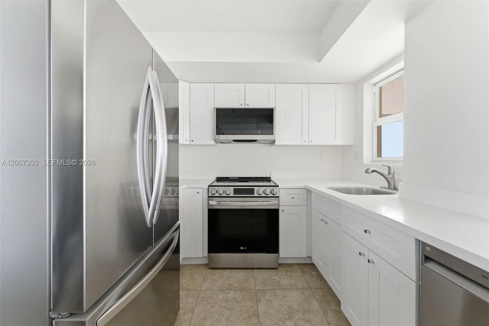 2000 NE 135th St # PH, North Miami, FL 33181 photo 10