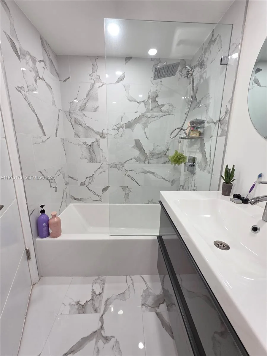 2851 NE 183rd St # 412E, Aventura, FL 33160 photo 10