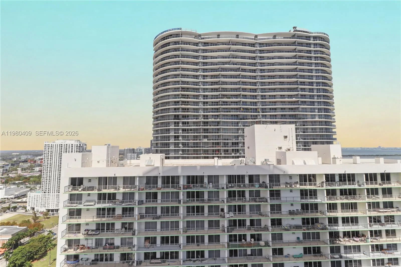1750 N Bayshore Dr # 3909, Miami, FL 33132 photo 12