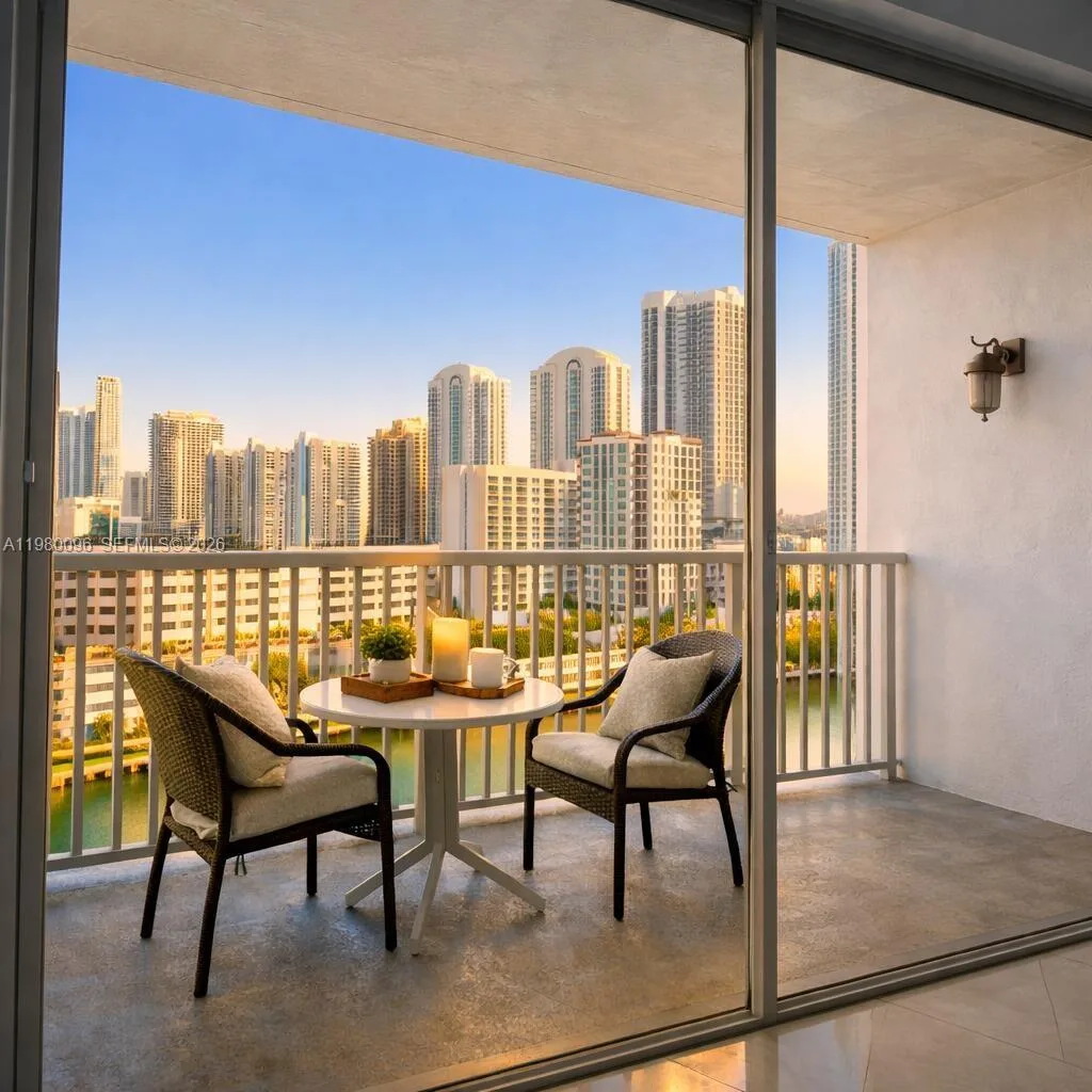 300 Bayview Dr # 1107, Sunny Isles Beach, FL 33160 photo 3