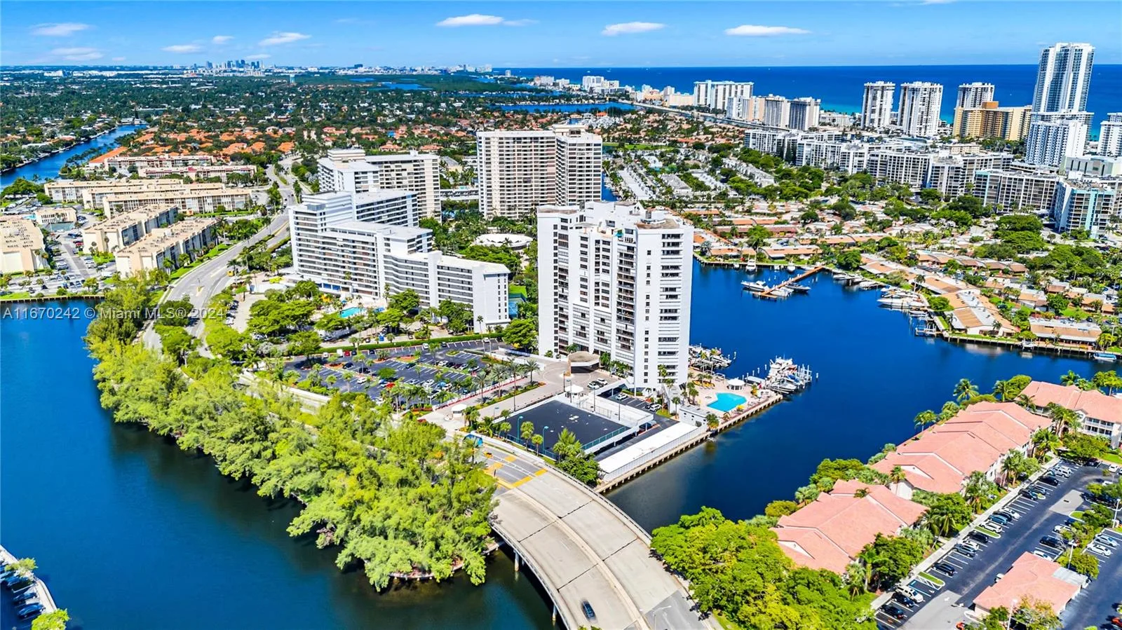 300 Three Islands Blvd # 815, Hallandale Beach, FL 33009 photo 10