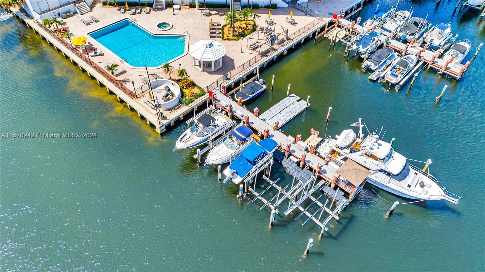 300 Three Islands Blvd # 815, Hallandale Beach, FL 33009 photo 5