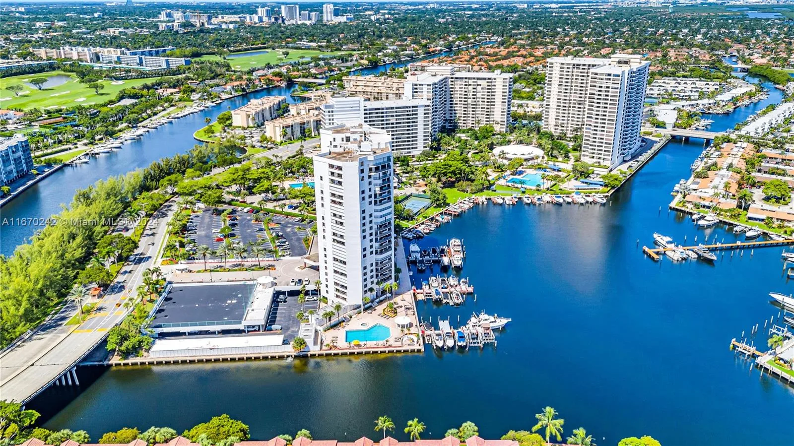 300 Three Islands Blvd # 815, Hallandale Beach, FL 33009 photo 8