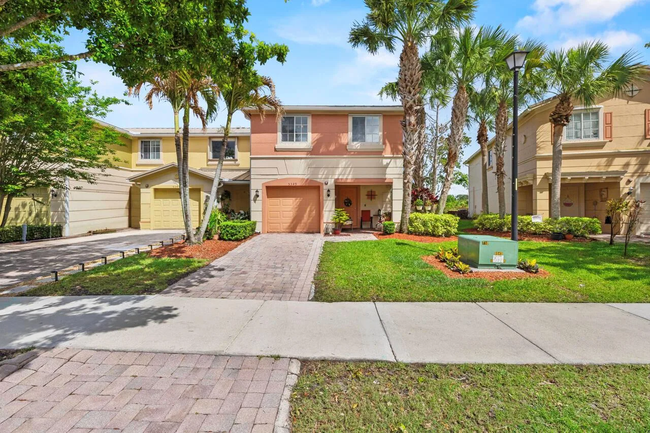 5349 SE Jennings Lane, Stuart, FL 34997 photo 2