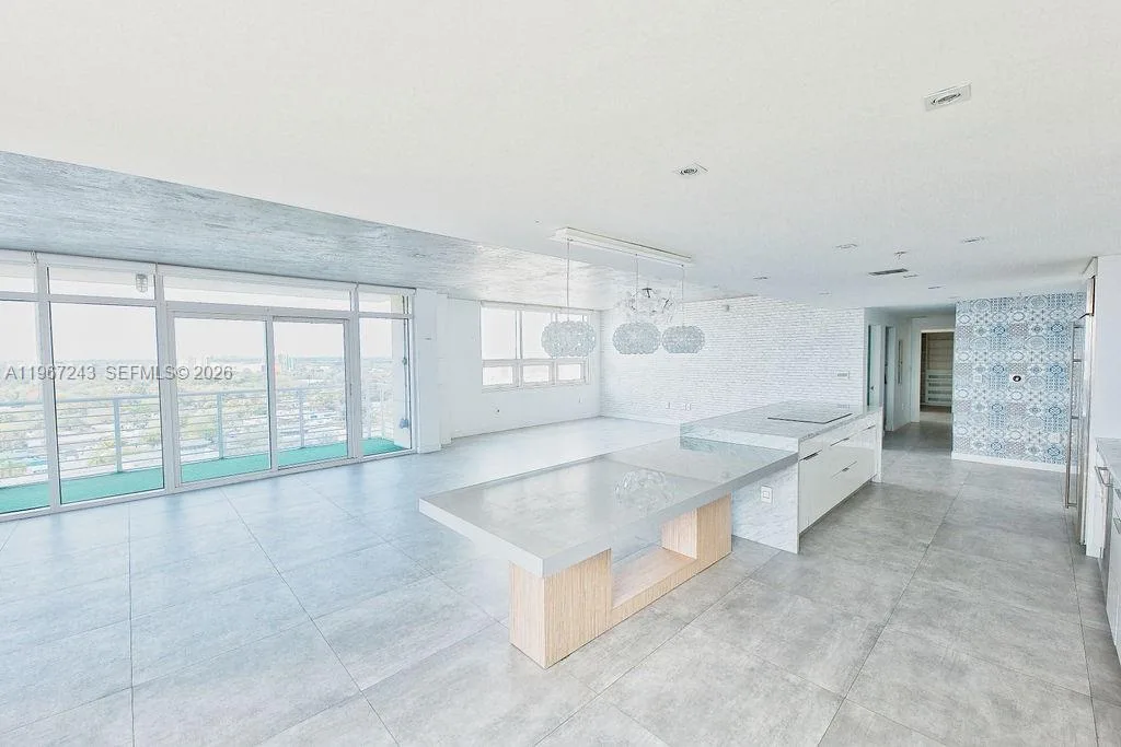 3250 NE 1st Ave # 1115, Miami, FL 33137 photo 6
