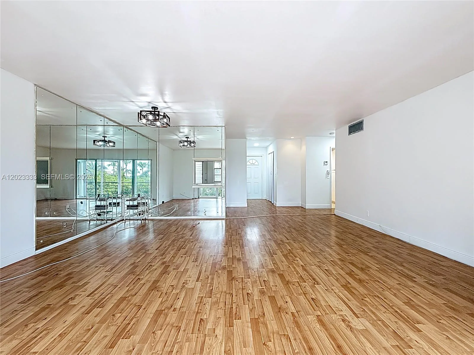 1000 NE 14th Ave # 411, Hallandale Beach, FL 33009 photo 6