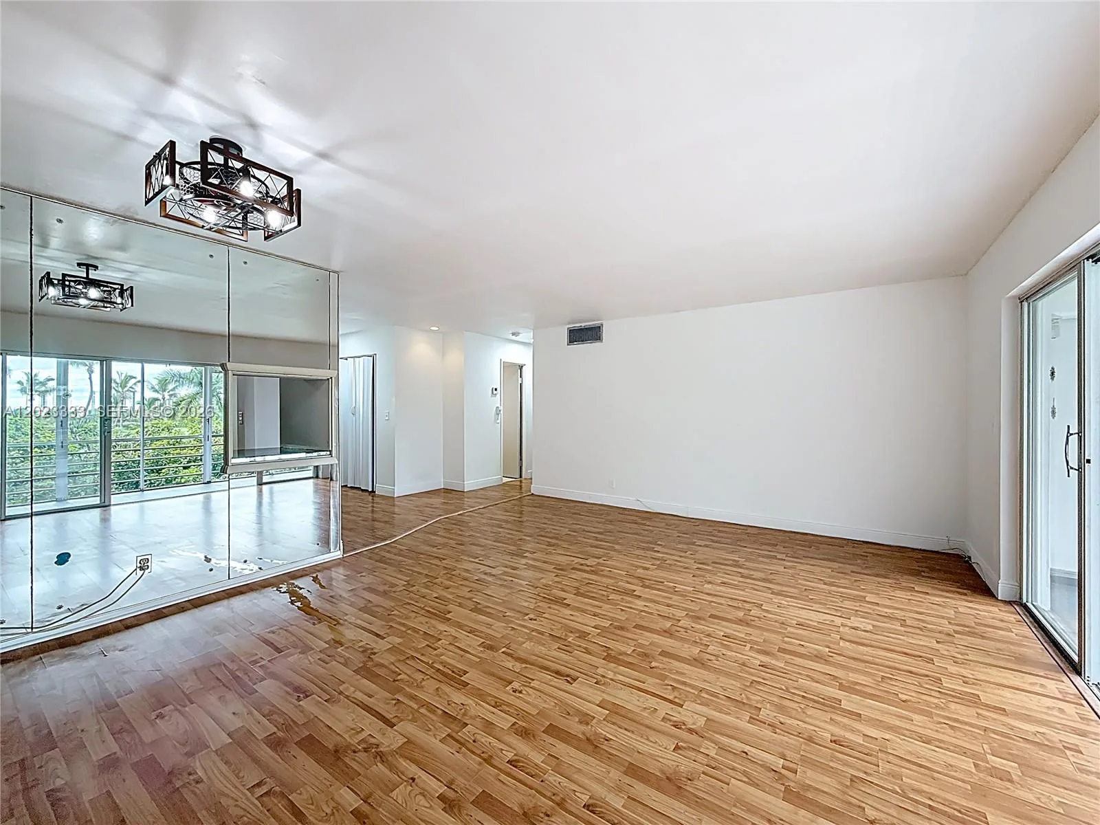 1000 NE 14th Ave # 411, Hallandale Beach, FL 33009 photo 7