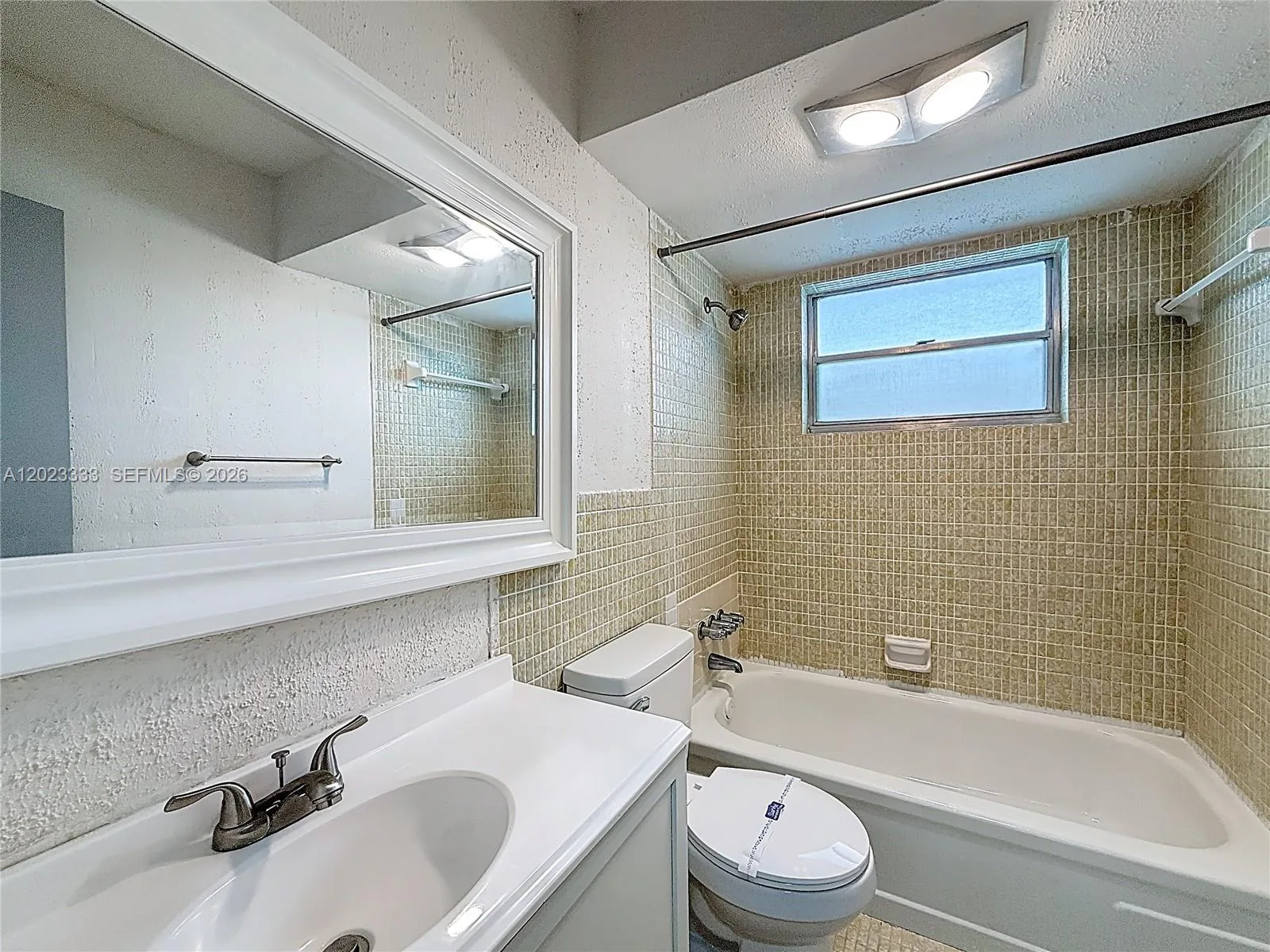 1000 NE 14th Ave # 411, Hallandale Beach, FL 33009 photo 9