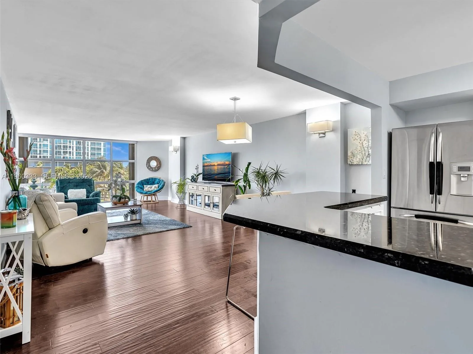 6423 Collins Ave # 409, Miami Beach, FL 33141 photo 3