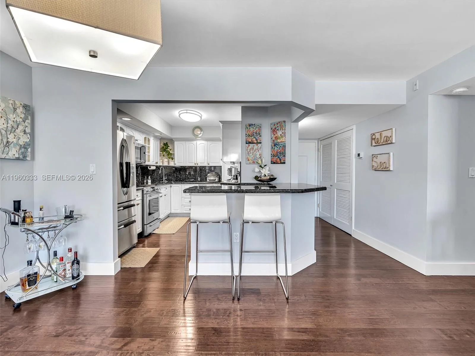 6423 Collins Ave # 409, Miami Beach, FL 33141 photo 5