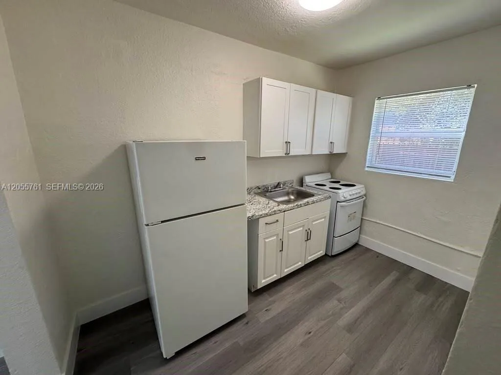 3669 Thomas Ave # 6, Miami, FL 33133 — zdjęcie 2