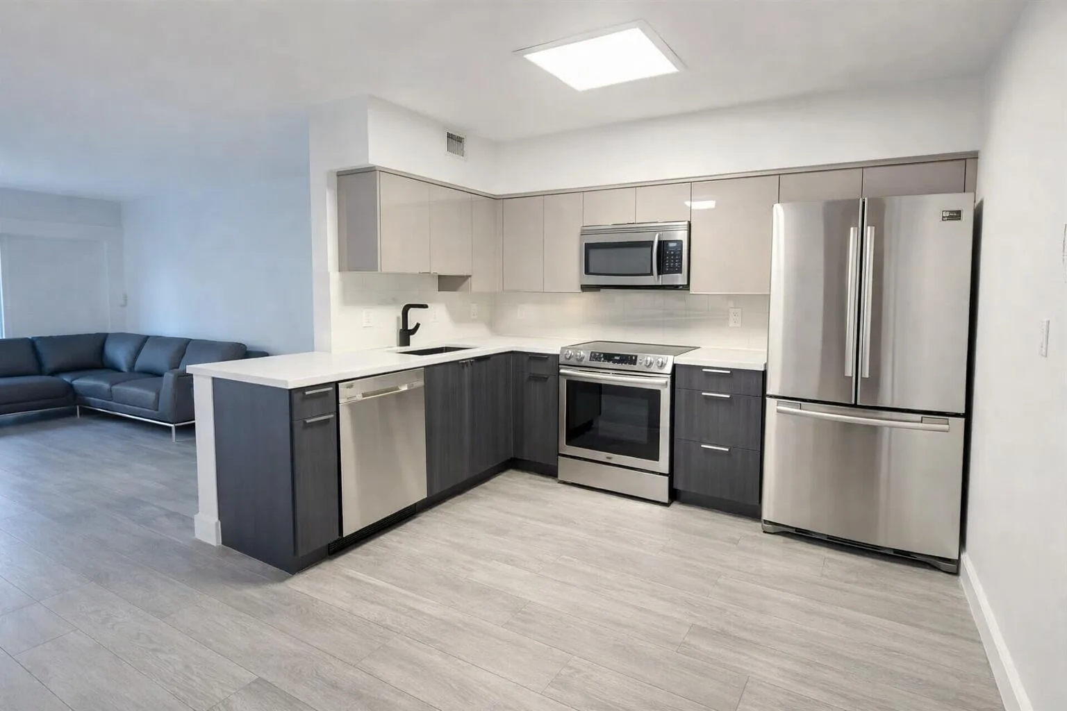 3220 Bayview Drive # 211, Fort Lauderdale, FL 33306