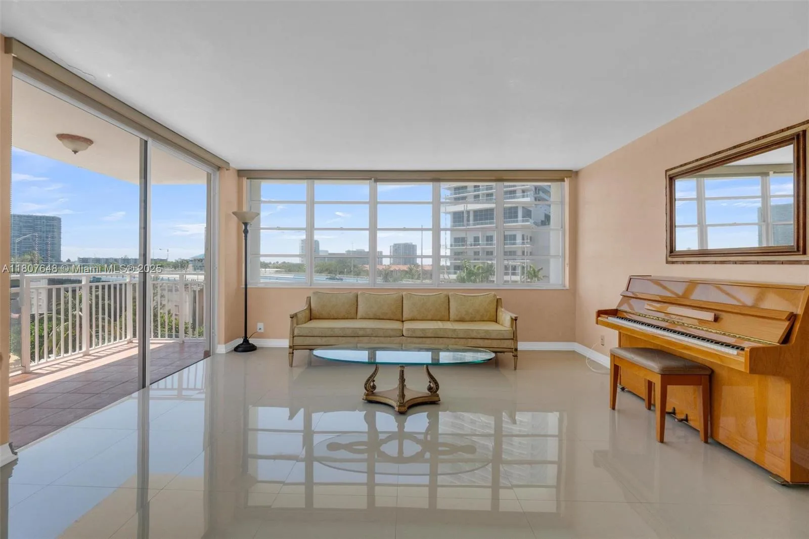 1801 S Ocean Dr # 538, Hallandale Beach, FL 33009