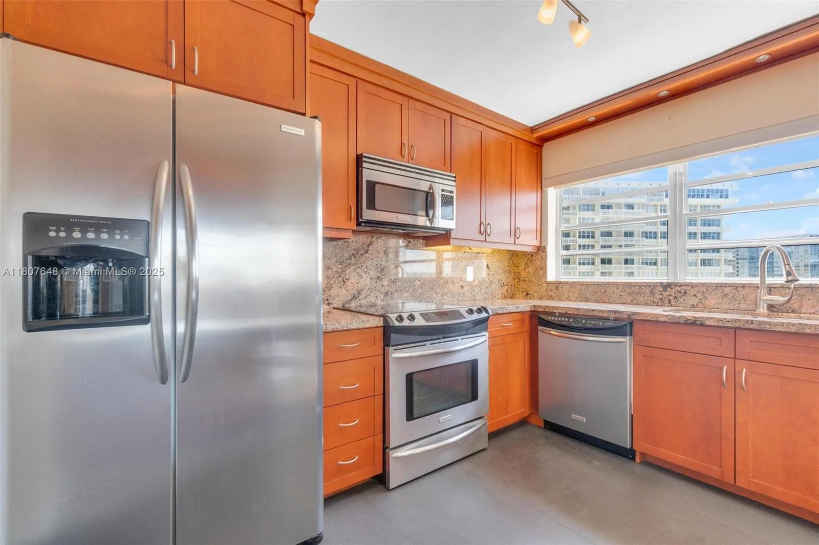 1801 S Ocean Dr # 538, Hallandale Beach, FL 33009 photo 5