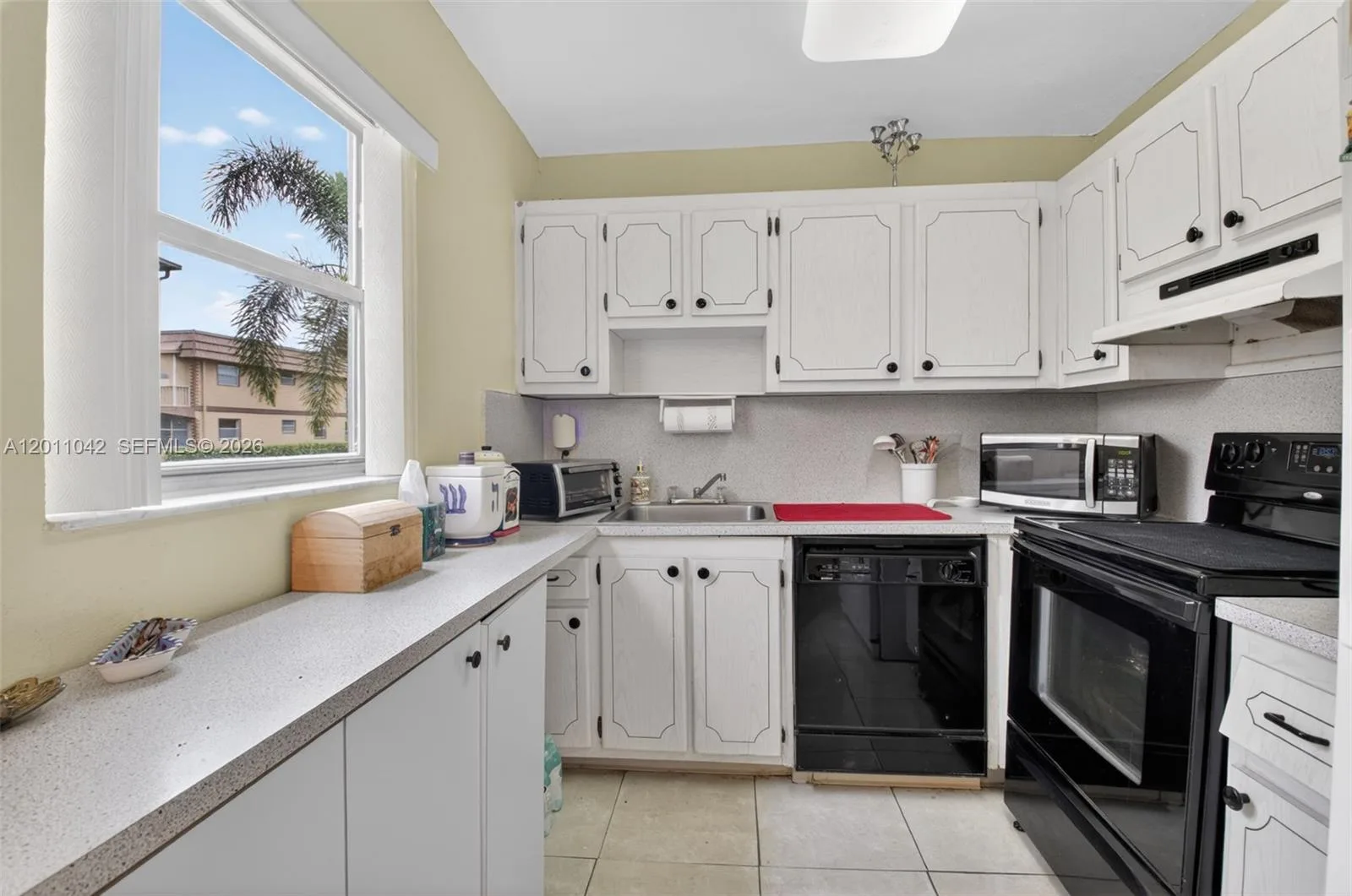 537 Brittany L # 537, Delray Beach, FL 33446 photo 11