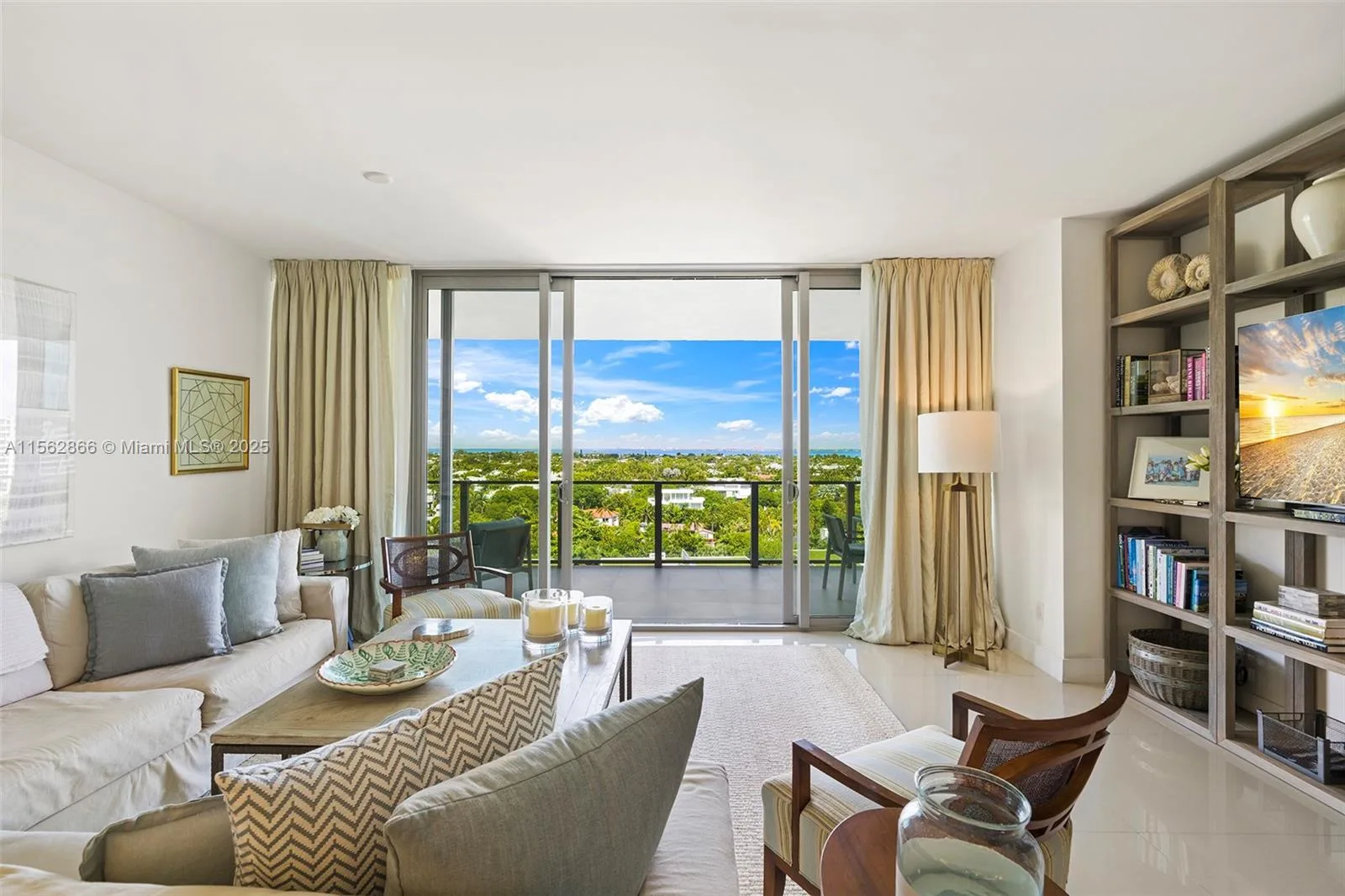 360 Ocean Dr # 905S, Key Biscayne, FL 33149