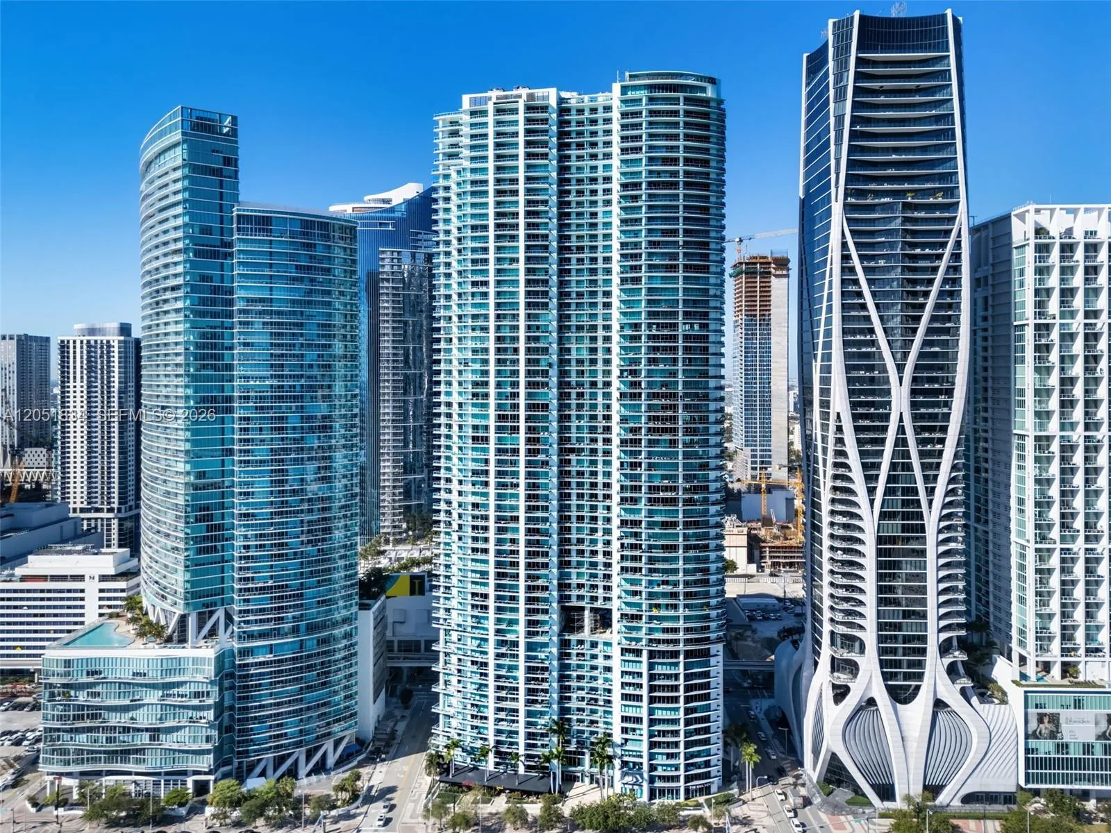 900 Biscayne Blvd # 2404, Miami, FL 33132