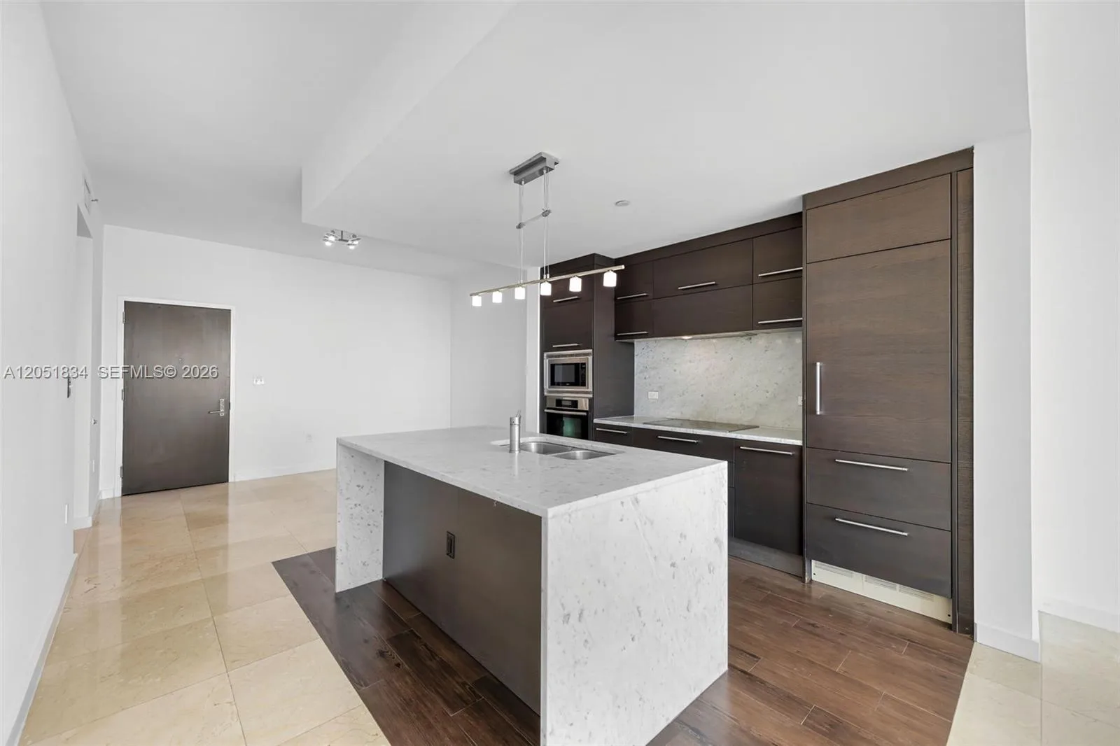 900 Biscayne Blvd # 2404, Miami, FL 33132 photo 3