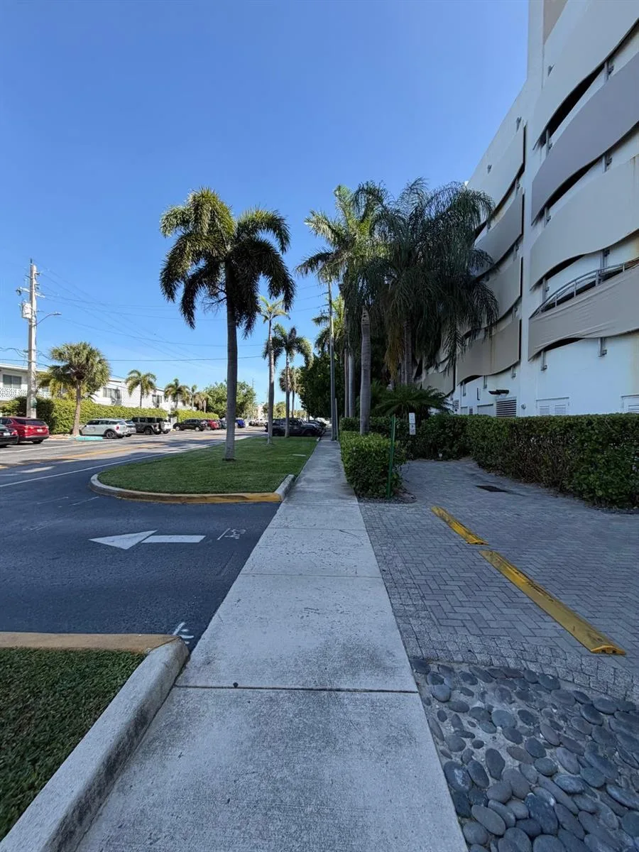 7930 EAST Drive # 1506, North Bay Village, FL 33141 photo 5
