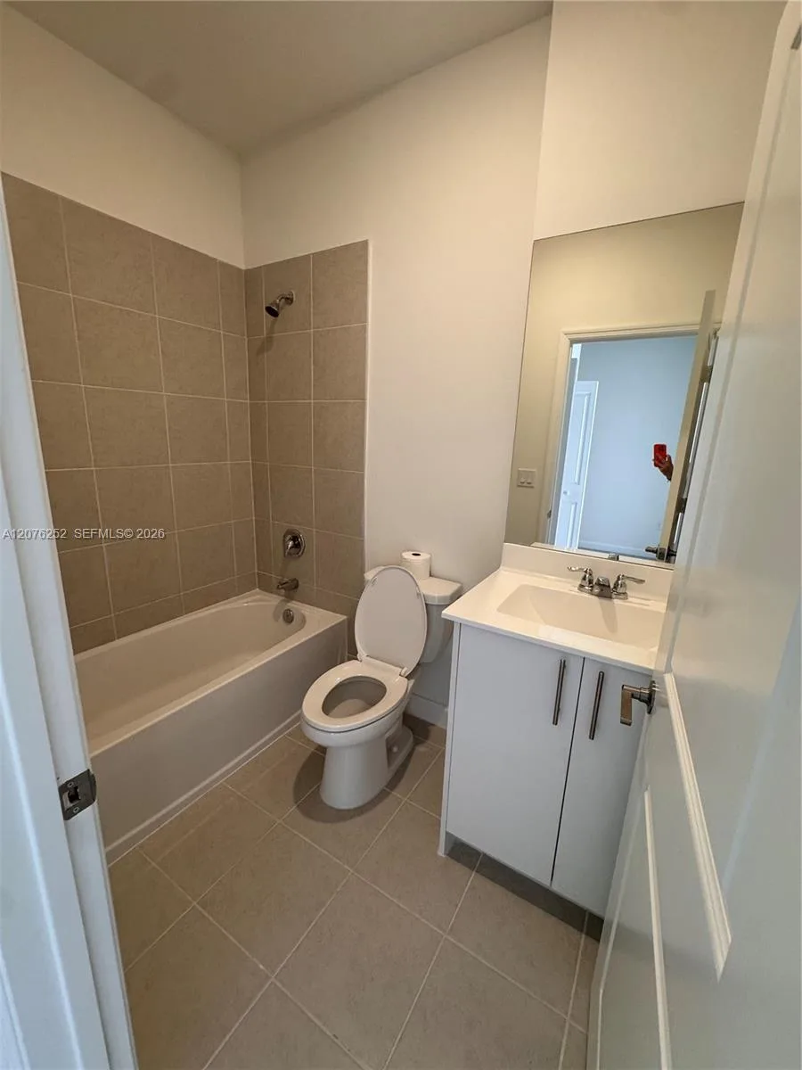 194 SE 10th Ct, Florida City, FL 33034 photo 11