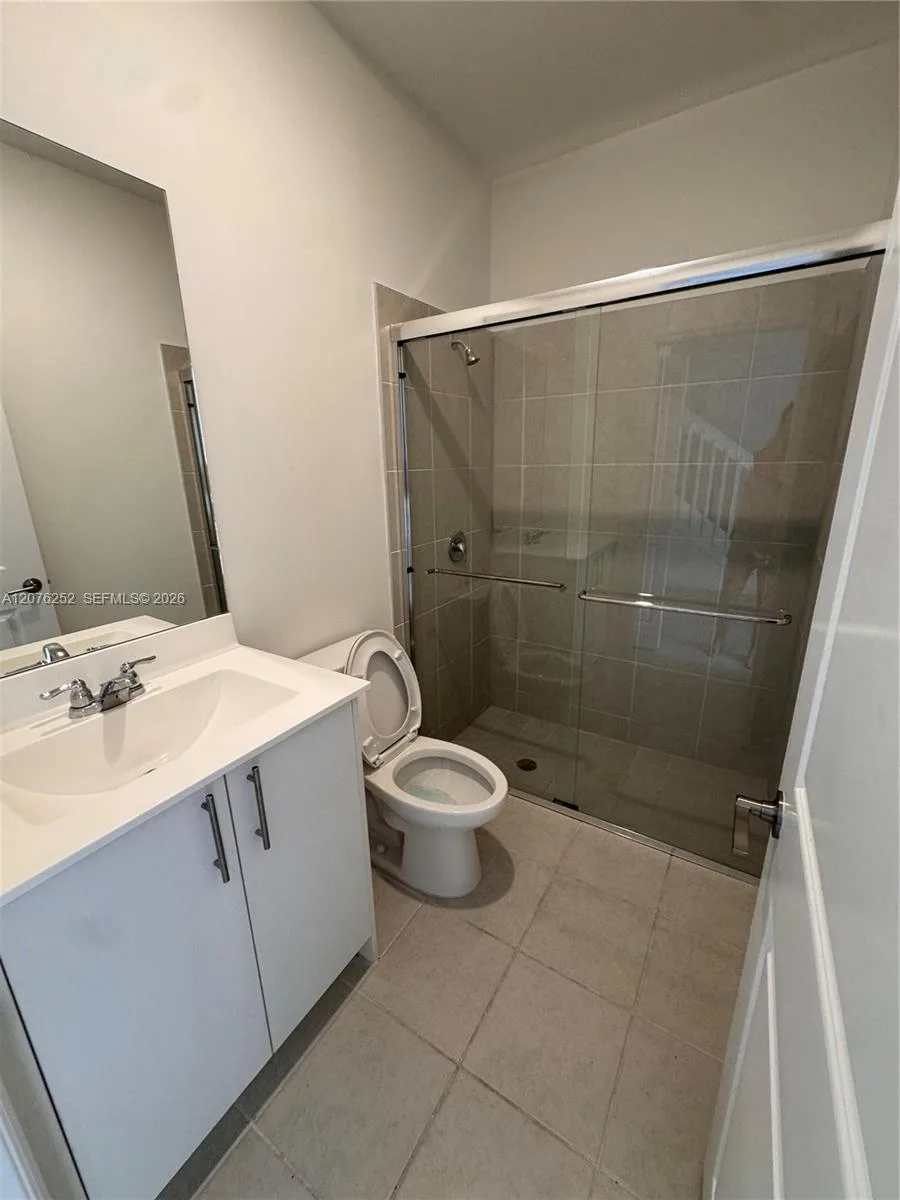 194 SE 10th Ct, Florida City, FL 33034 photo 3