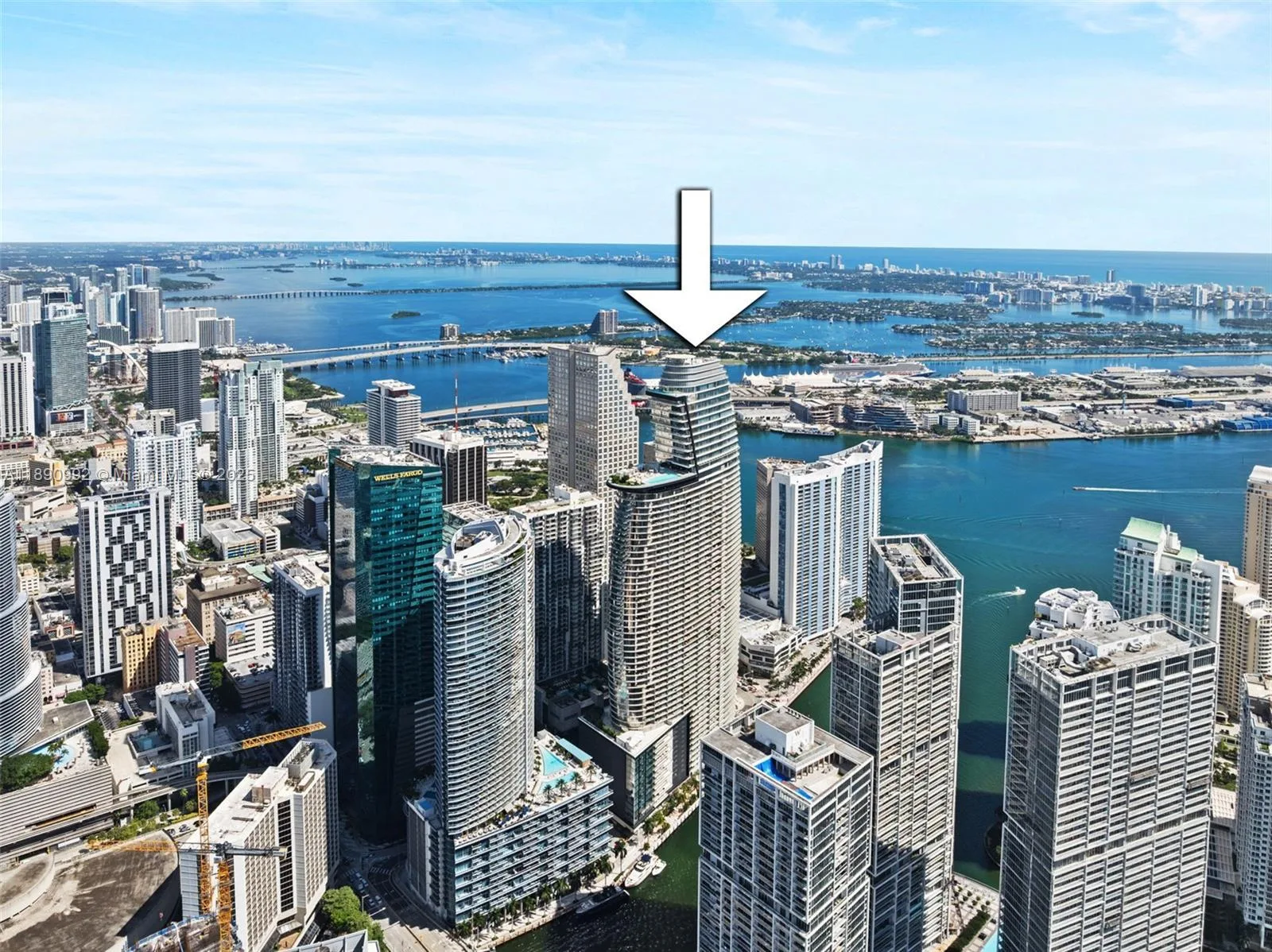300 Biscayne Boulevard Way # 5207W, Miami, FL 33131