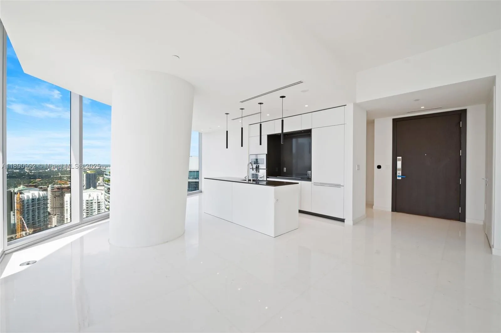 300 Biscayne Boulevard Way # 5207W, Miami, FL 33131 photo 9