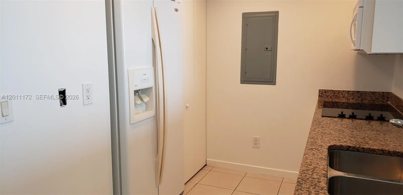 325 S Biscayne Blvd # 3120, Miami, FL 33131 photo 11