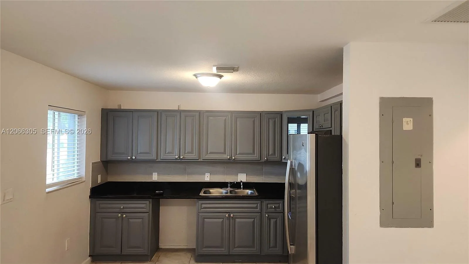 14084 NE 2nd Ave # 14084, Miami, FL 33161 — zdjęcie 2