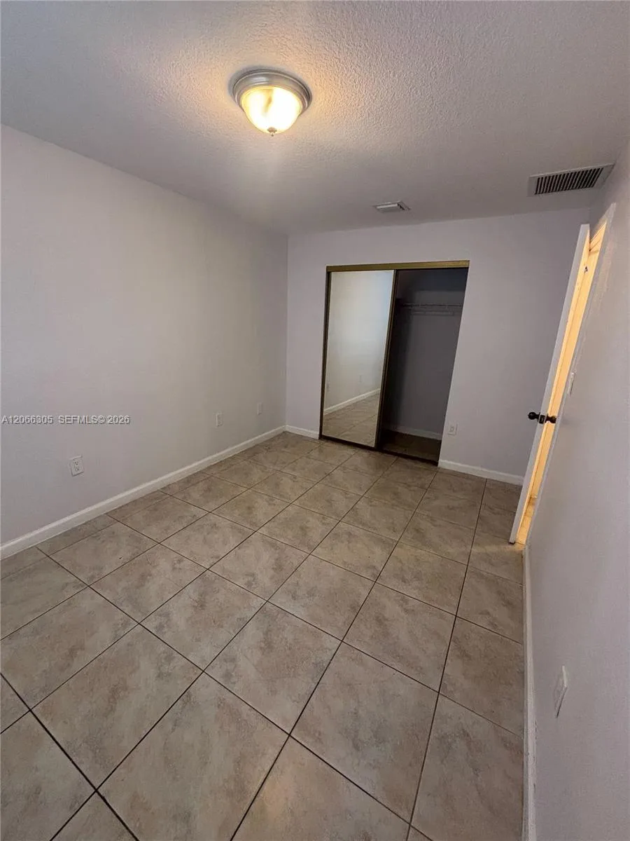 14084 NE 2nd Ave # 14084, Miami, FL 33161 photo 9