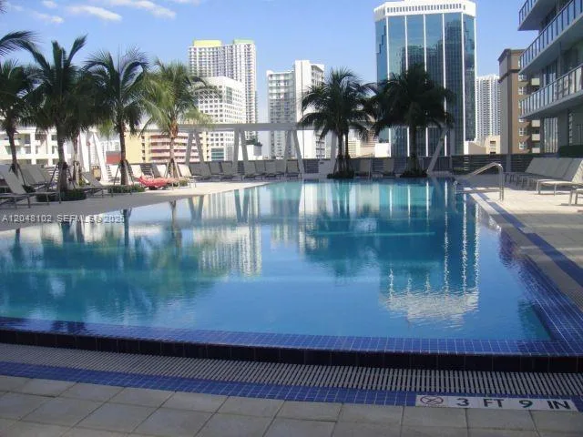 1111 SW 1st Ave # 1419-N, Miami, FL 33130