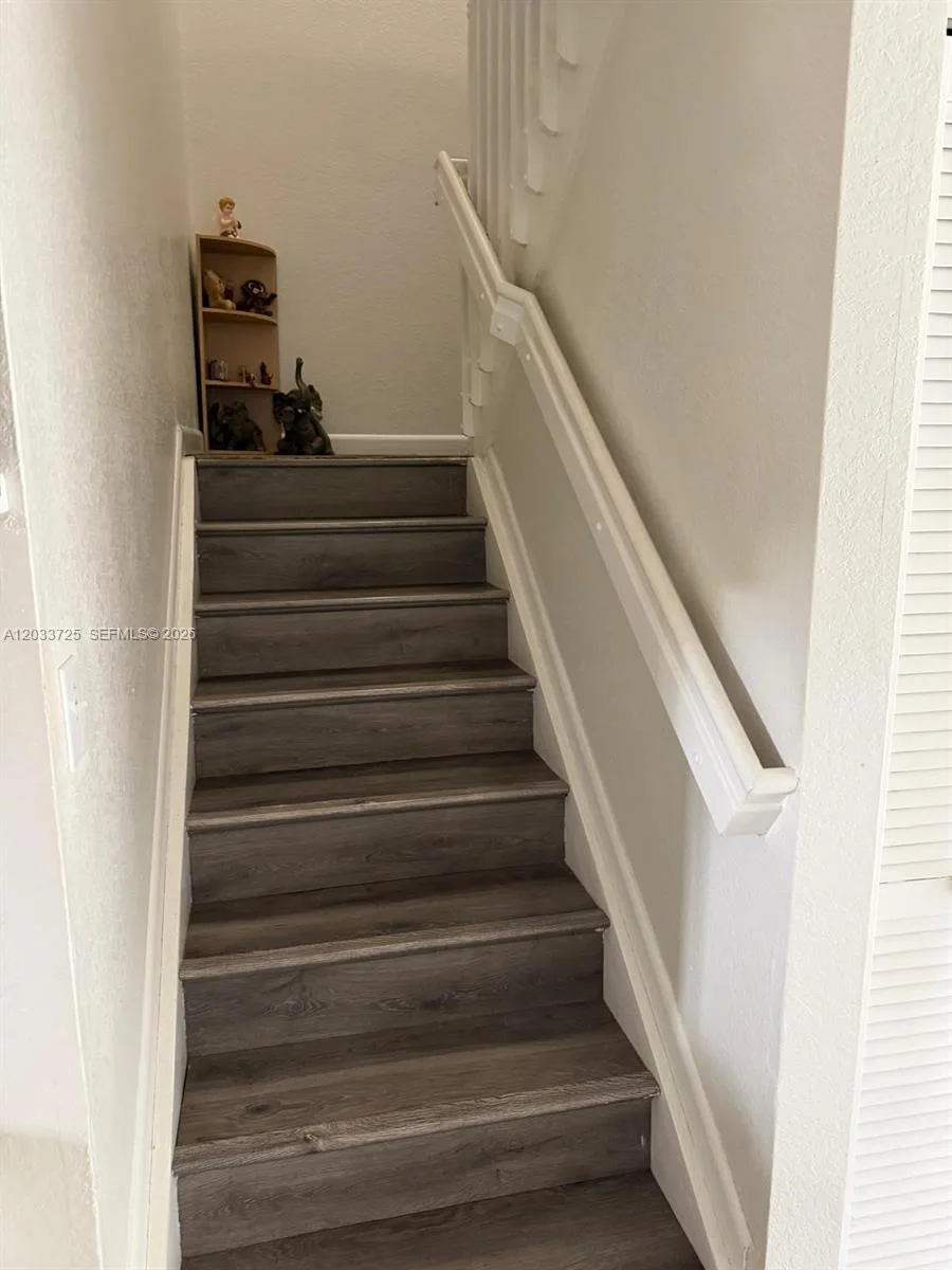 2066 NE 167th St # 3-108, North Miami Beach, FL 33162 photo 13
