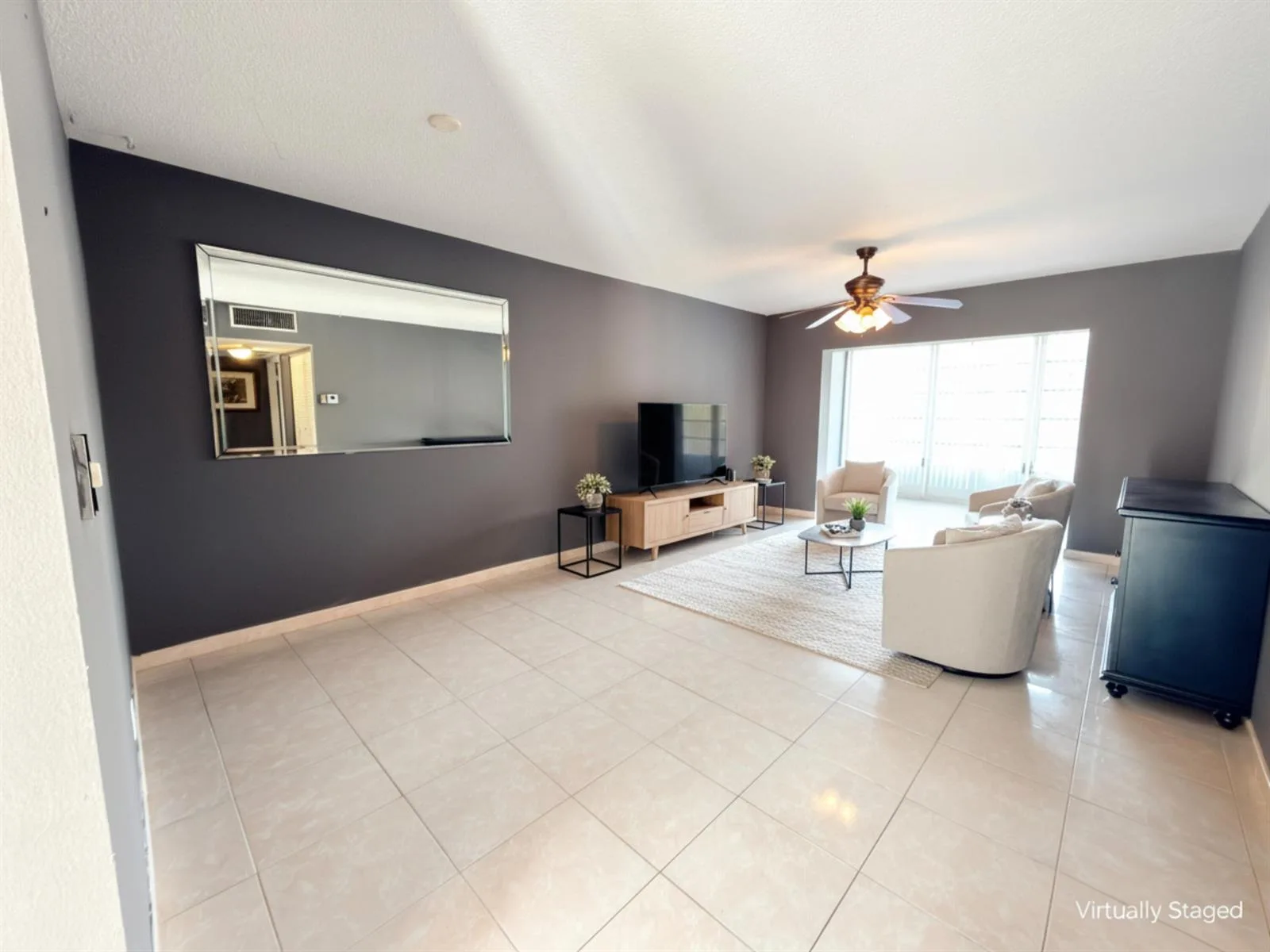 5041 W OAKLAND PARK Boulevard # 111, Lauderdale Lakes, FL 33313 photo 2