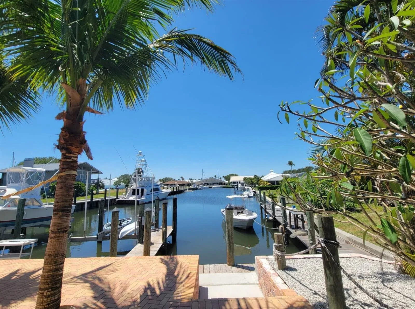 137 Queens Road, Fort Pierce, FL 34949