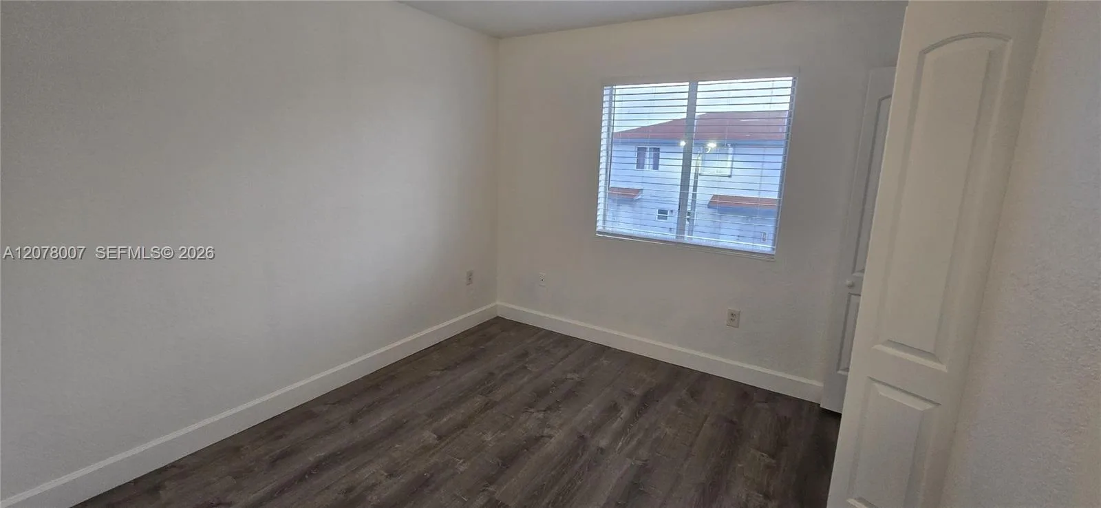 8027 NW 8th St # 13, Miami, FL 33126 photo 8