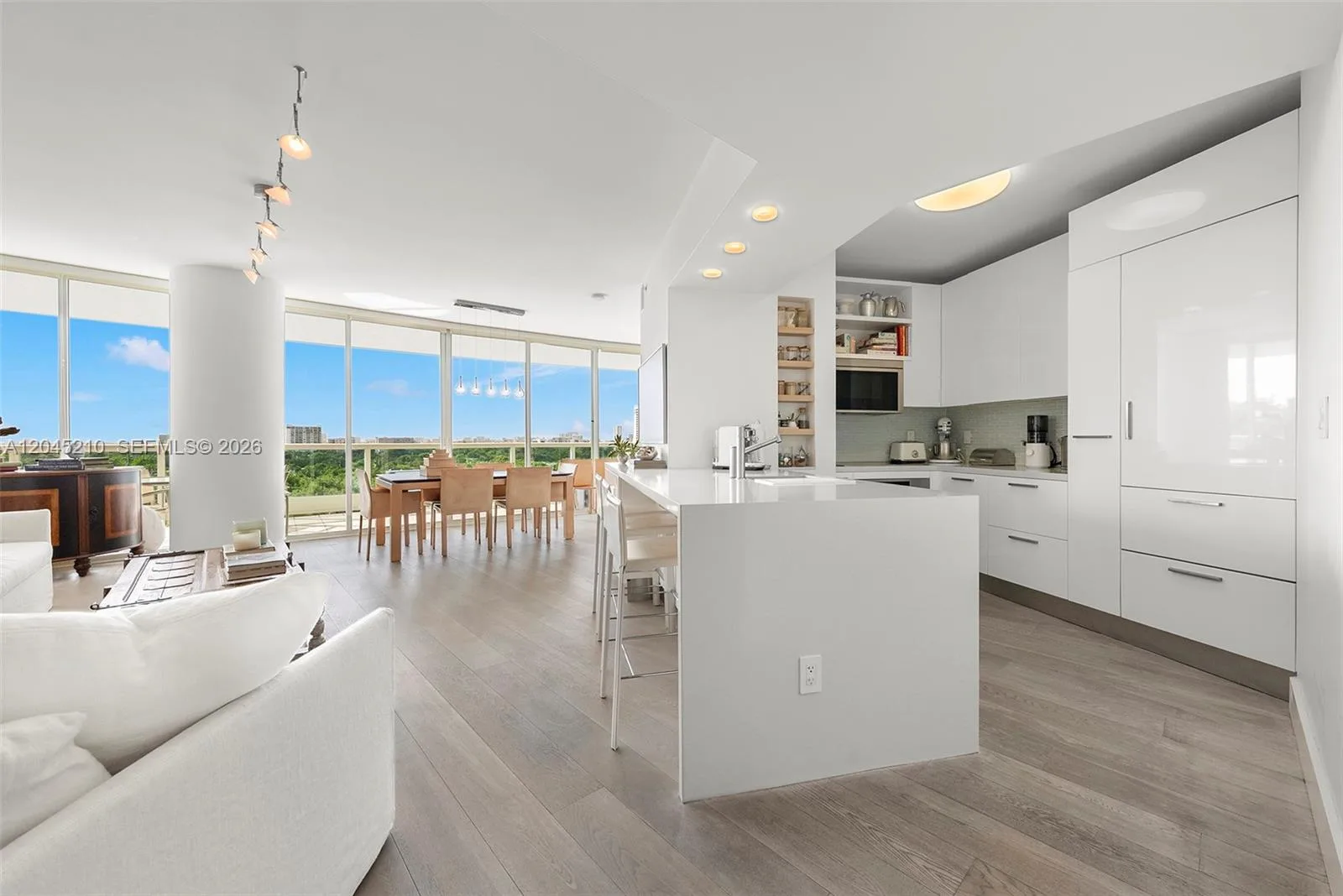 2127 Brickell Ave # 1006, Miami, FL 33129 photo 4