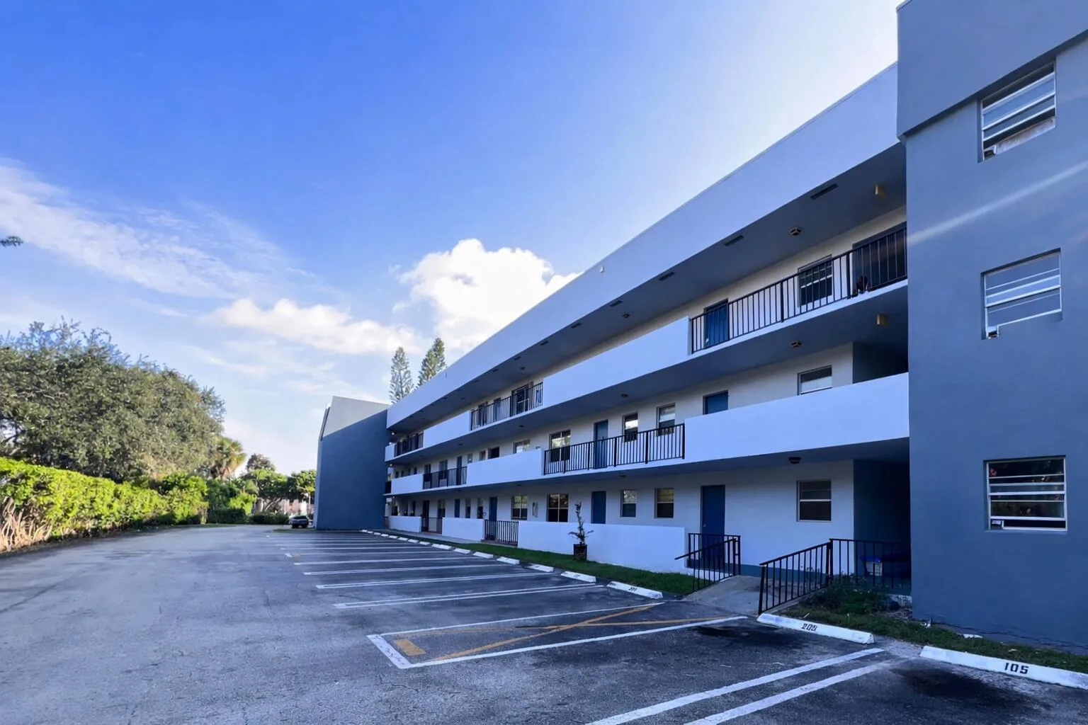 1630 EMBASSY Drive # 311, West Palm Beach, FL 33401