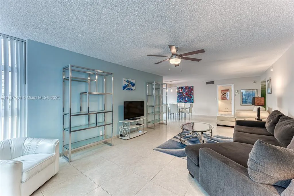 1360 S Ocean Blvd # 304, Pompano Beach, FL 33062 photo 2