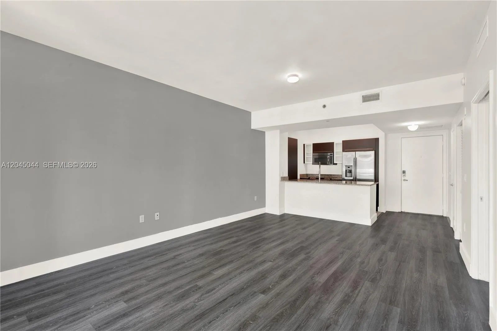 950 Brickell Bay Dr # 802, Miami, FL 33131 photo 3